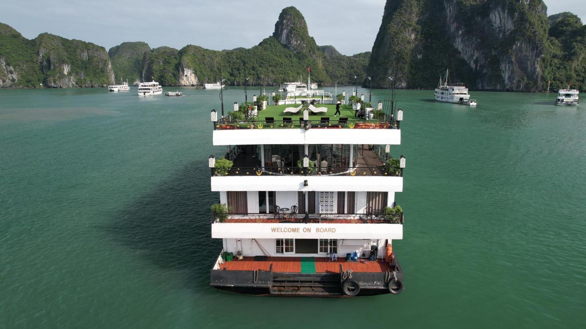 Ha Long Aqua Legend Cruise Ξενοδοχείο Εξωτερικό φωτογραφία